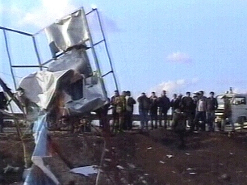 Lebanon - Two soldiers slightly wounded