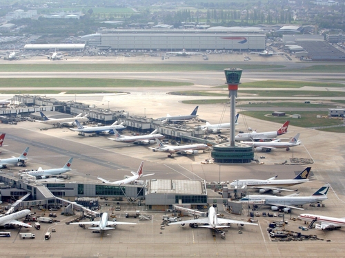 Heathrow Airport - Delays due to staffing issues