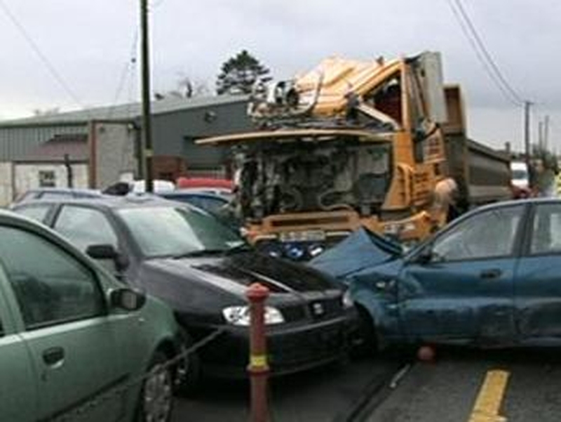 Co Tipperary - Investigation into collision