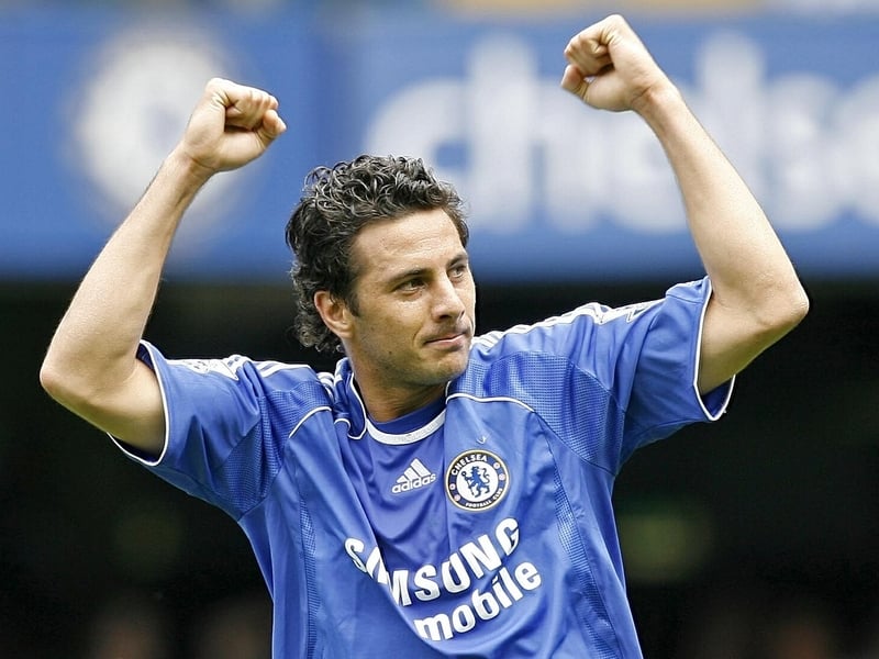 Claudio Pizarro sealed the win for Chelsea