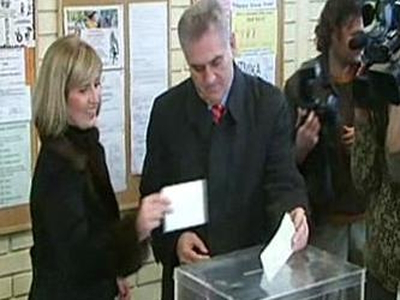 Tomislav Nikolic - Nationalist opponent votes