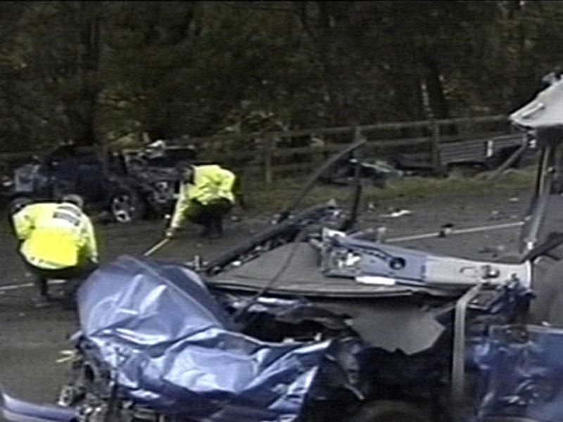 Quigleys Point - Five people died in crash