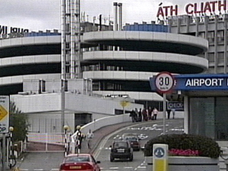Dublin Airport - Dispute with air traffic controllers
