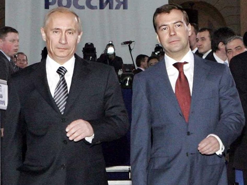 Putin &amp; Medvedev - Lawmakers to vote on Friday