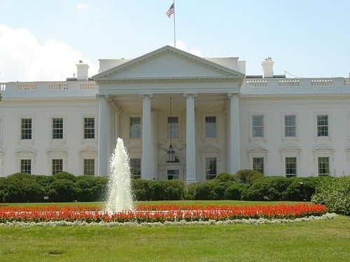 White House - Election opinion polls tighten