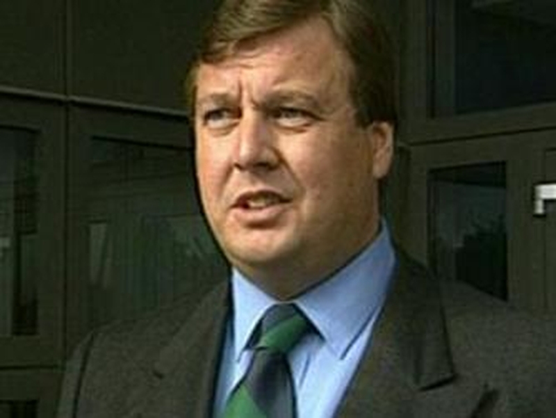 Norman Turner - Controversy over passport application