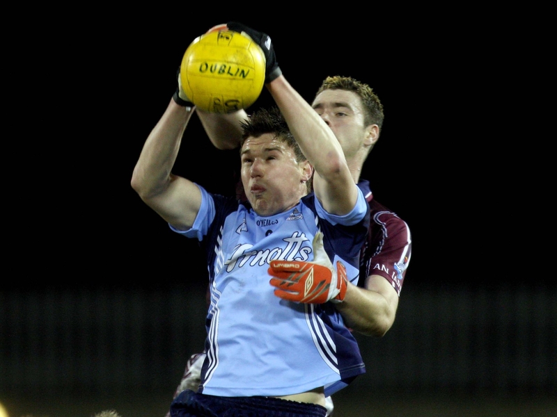 Eamon Fennell claims a high ball