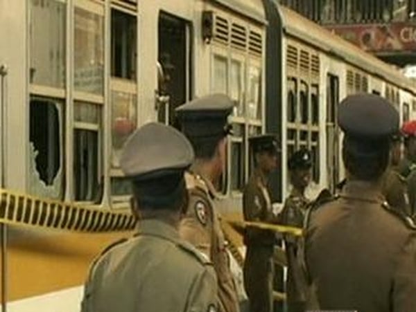 Colombo - Blast on a train