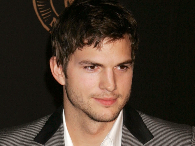 Kutcher - To star in Five Killers