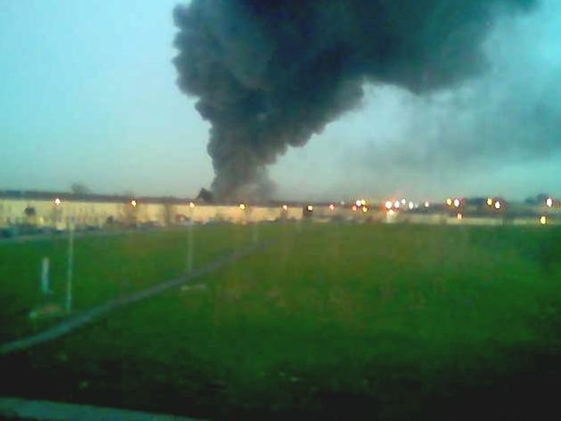 Crossagalla Industrial Estate - Fire brigades at the scene - Photo credit: Shane Mullins
