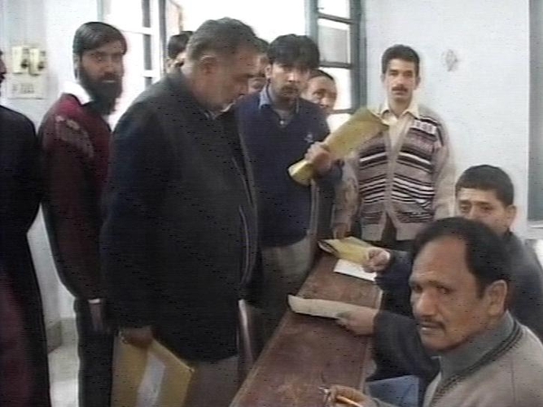 Pakistan - Polls have closed