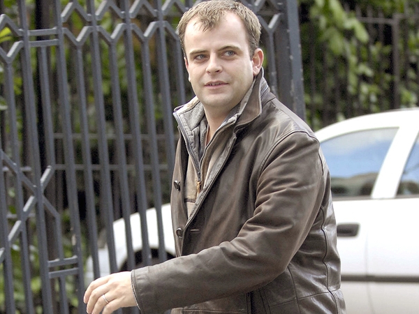 Gregson - Plays Steve McDonald