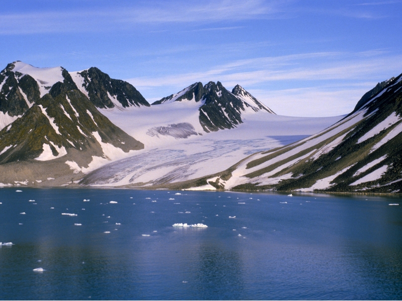 Svalbard - 6.2 magnitude quake