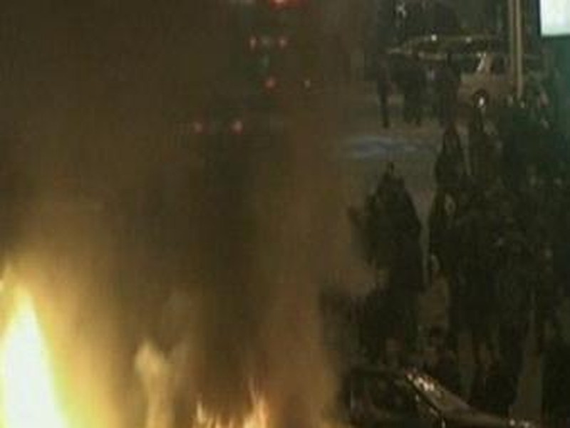 Armenia - Clashes with police