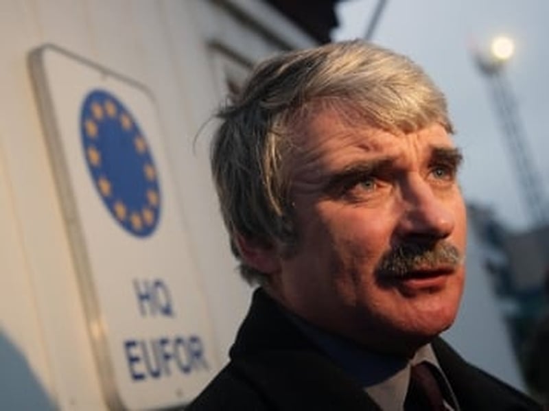 Willie O'Dea - Visiting Irish troops in Bosnia