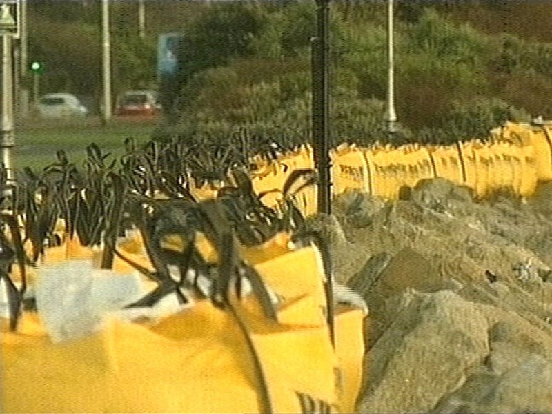 Sandymount - Preparations for flooding in seafront areas