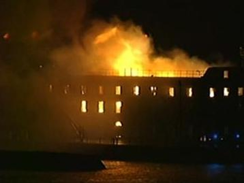 Cork - Six fire units fought blaze