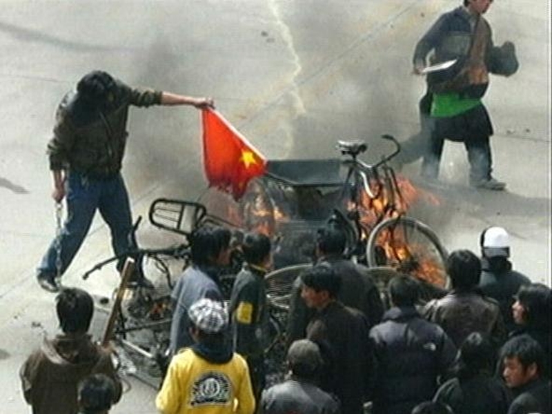 Lhasa - Violent protests