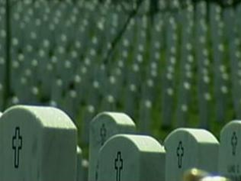US military graves - Iraq deaths exceed 4,000