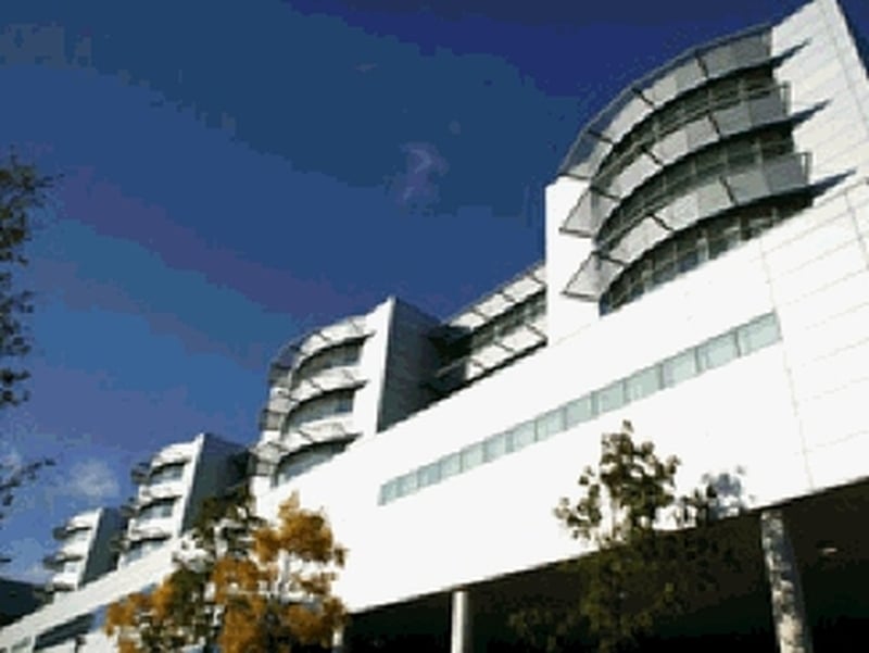 Royal Victoria Hospital - Man treated after attack