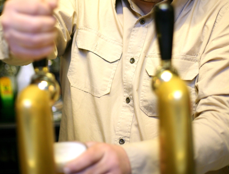 Portugal - Holidaying parents pass out drunk