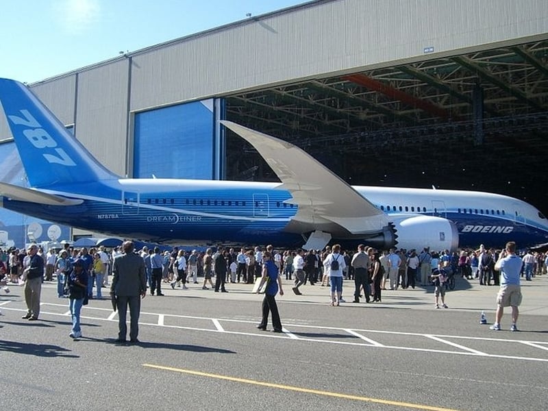 Boeing results - Commercial plane deliveries up