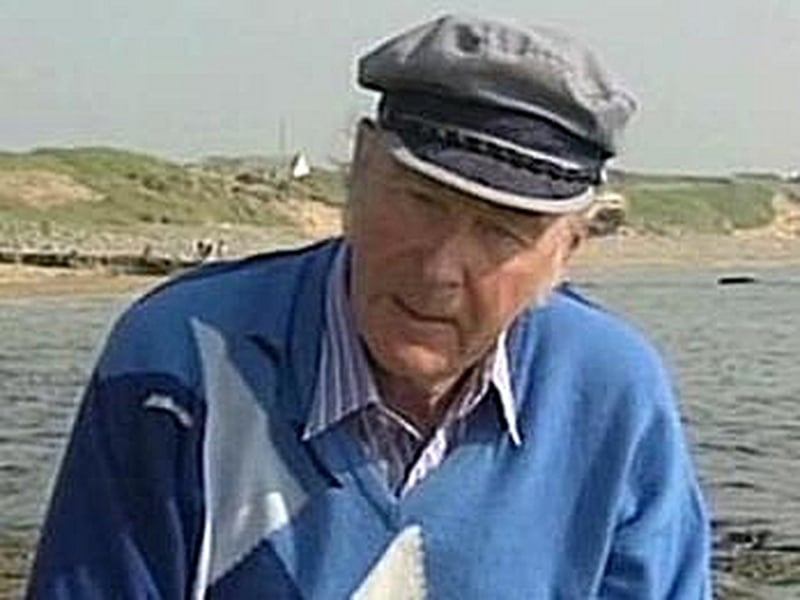 Paddy Hillery - Keen golfer and painter