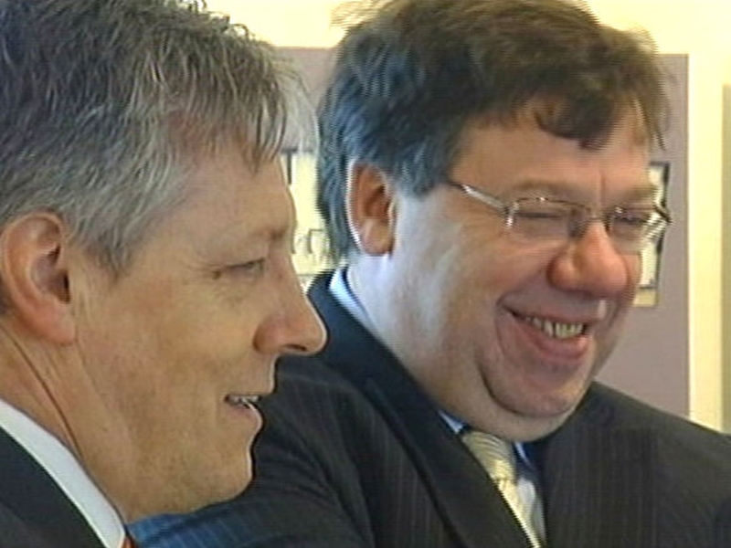 Robinson &amp; Cowen - Agreement on financial service jobs