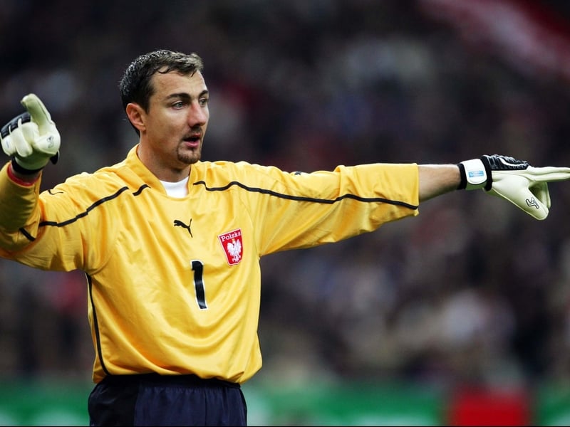 Jerzy Dudek has paid the price for not moving to a club where he would get first team football