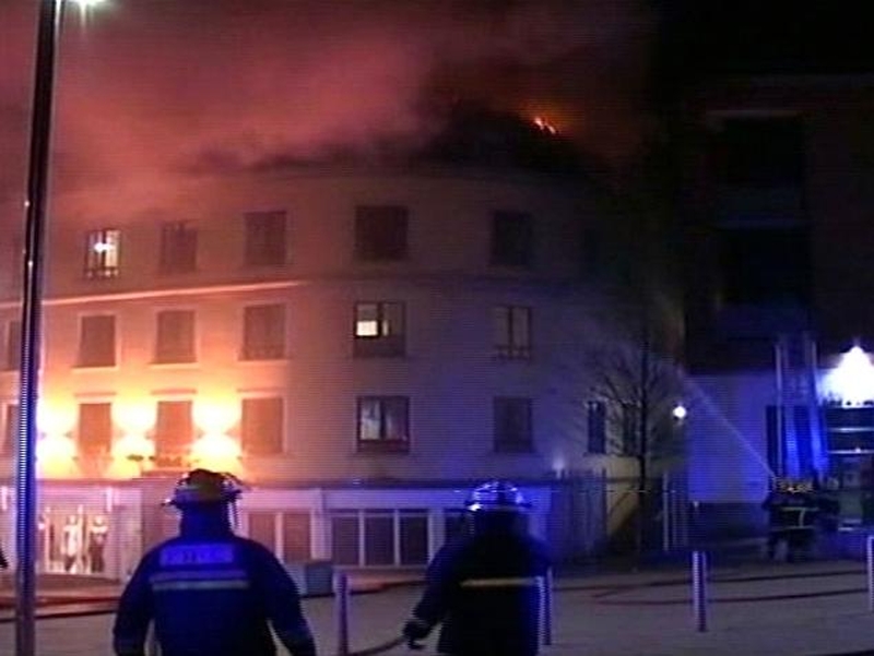 Bracken Court Hotel - Extensively damaged in blaze