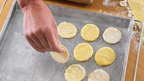 Louise Lennox's Ginger and Molasses Cookies