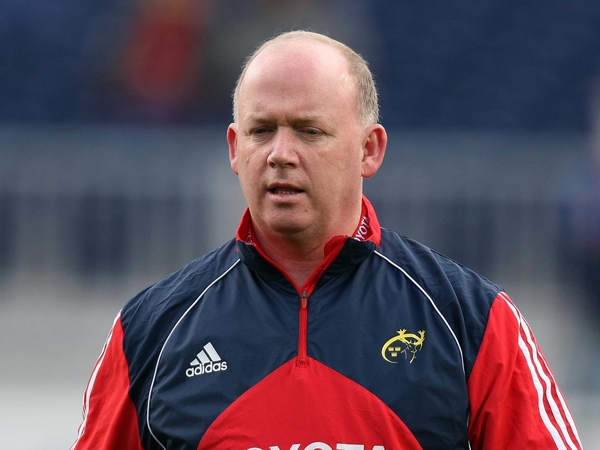 Declan Kidney remains the most likely candidate for the Ireland hotseat