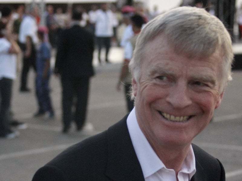 Max Mosley wants F1 teams to discuss cost-cutting measures