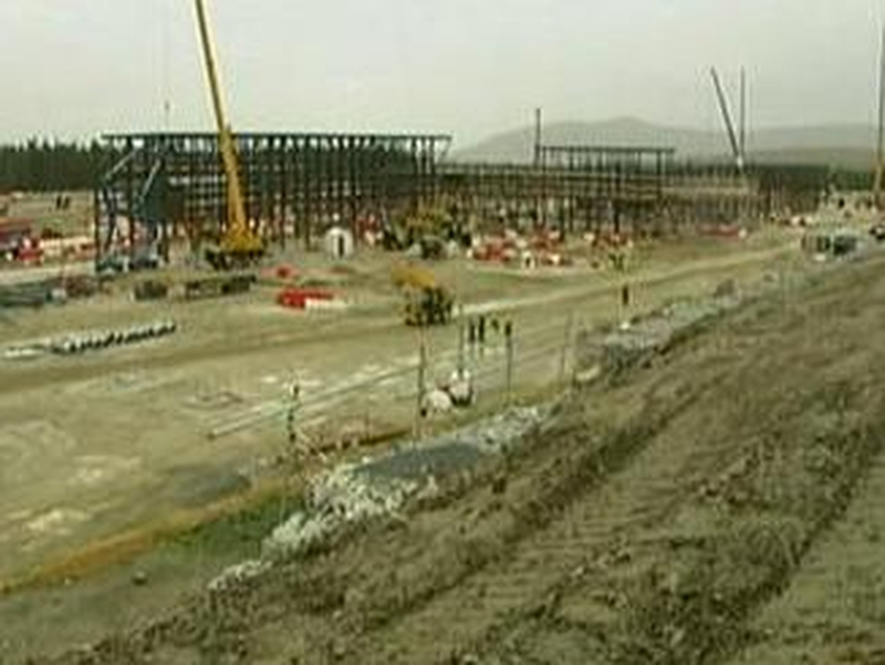 Co Mayo - Refinery under construction