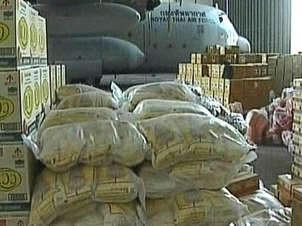 Burma - Foreign agencies wait for word on the southern Irrawaddy Delta region