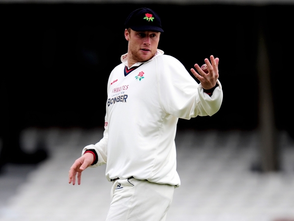 Andrew Flintoff was struggling with injury throughout the Ashes series