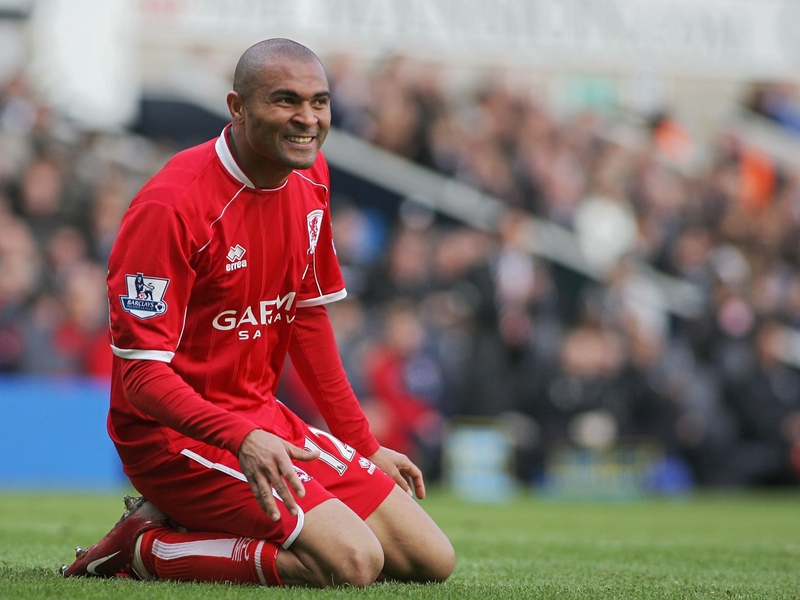 Afonso Alves fired a hat-trick for Middlesbrough as they routed Manchester City