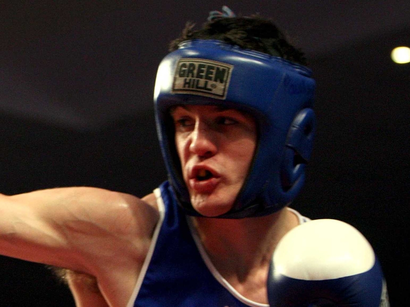 Middleweight Darren O'Neill stopped his opponent in the second round of his last-16 bout
