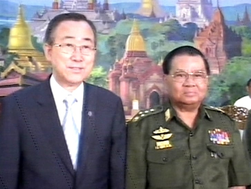 Ban &amp; Than Shwe - Burma to admit aid workers