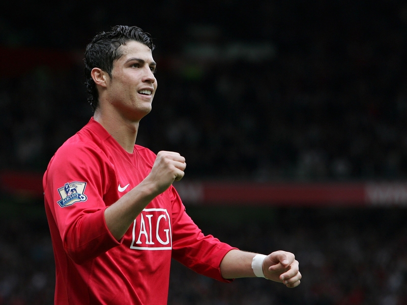 Ronaldo - War of words between Manchester United and Real Madrid heats up