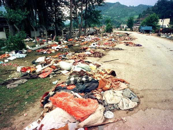 Srebrenica - 7,000 Muslims massacred