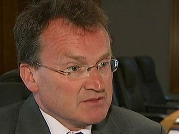 Jim Power - Minimum wage call 'naive'