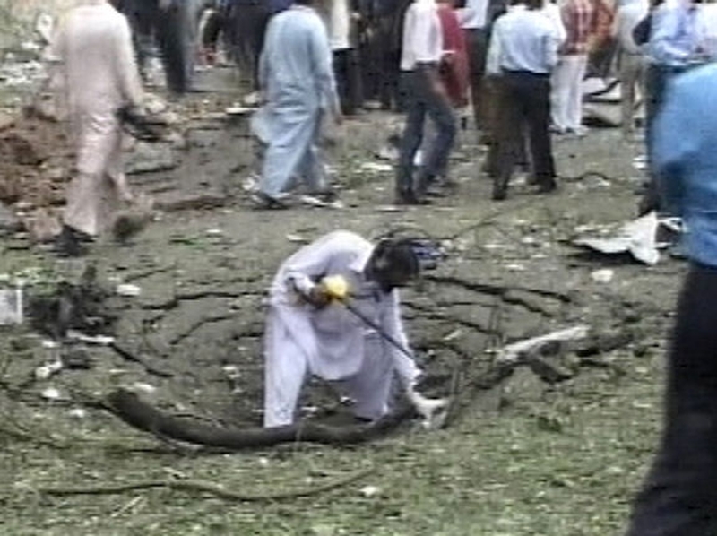 Islamabad - Six killed in Danish embassy bombing