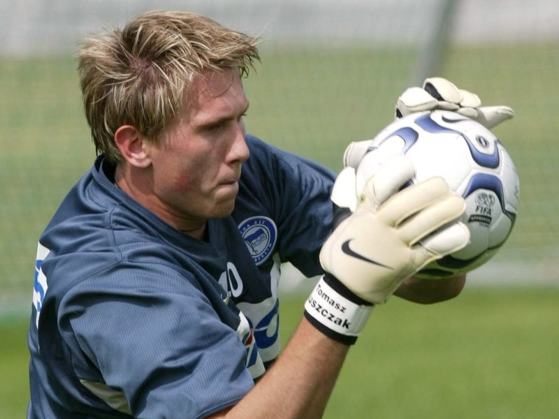 Tomasz Kuszczak has limited first team opportunites at Manchester United