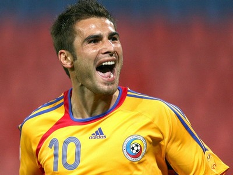 Adrian Mutu has the backing of FIFPro is his battle with Chelsea