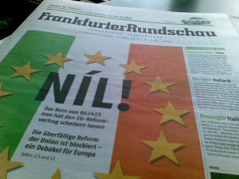 Media reaction - Newspapers generally positive