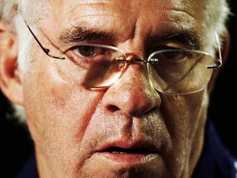 Luis Aragones knows second place is not good enough