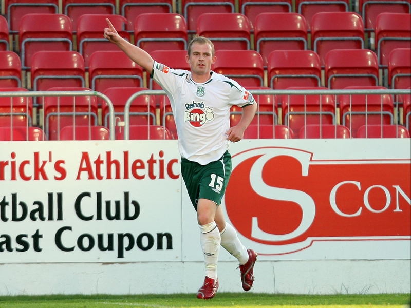 Bray's Paul Dunphy celebrates his goal