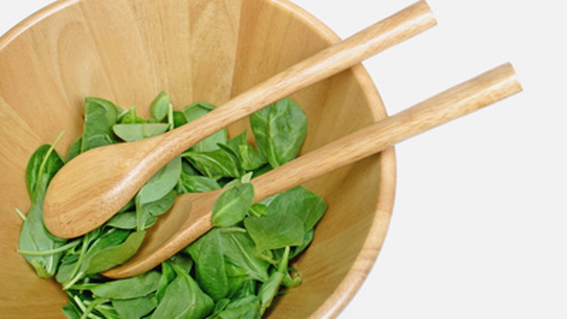 Layered Spinach, Ricotta Crepes, Sauté Mushrooms