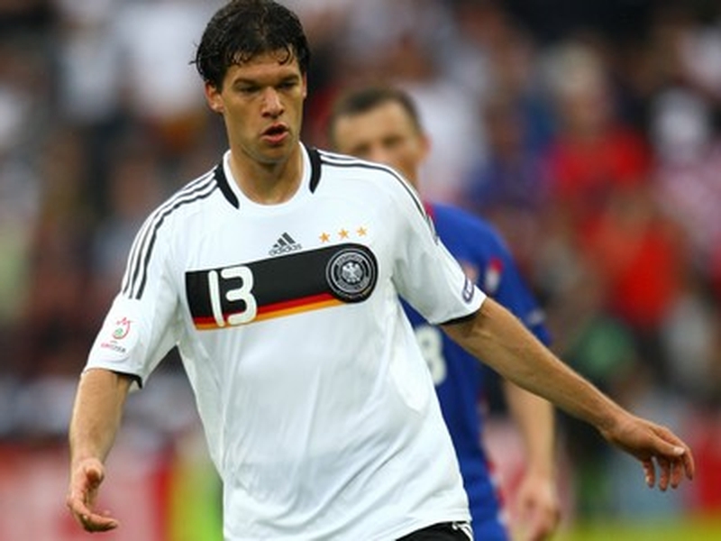German media are reporting that captain Michael Ballack will be playing in the Euro 2008 final